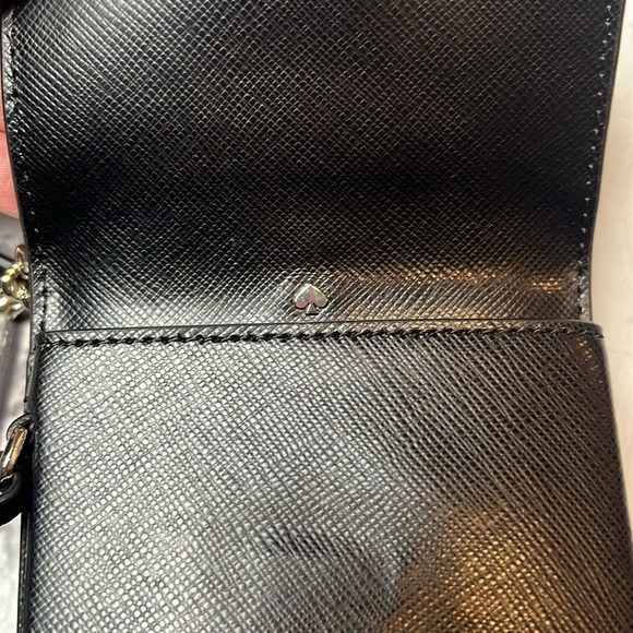 Kate Spade - Spencer North South
Phone Crossbody Wallet - NWT - Picture 6 of 7